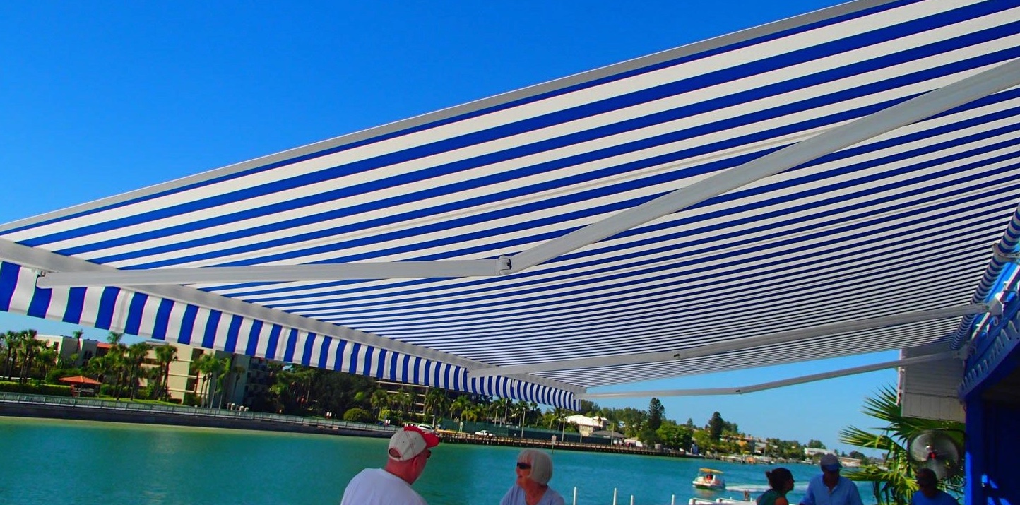 Retractable Awnings for Homes or Business Retractable Awnings for Homes or Business